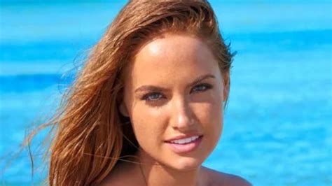 Haley Kalil 2018: Belize